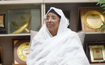 দেশের দ্বিতীয় নারী সিটি মেয়র জায়েদা খাতুন