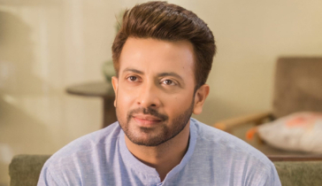 শাকিব খানকে লিগ্যাল নোটিশ পাঠালেন সেই প্রযোজক