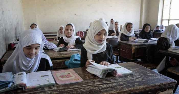 আফগান মেয়েদের শিক্ষাসংক্রান্ত পরিকল্পনা শিগগিরই ঘোষণা করবে তালেবান