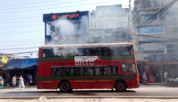 মিরপুরে বিআরটিসির বাসে আগুন