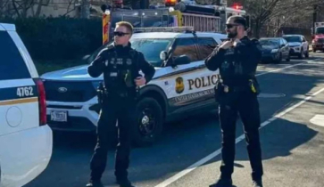 ইসরায়েলি আগ্রাসনের প্রতিবাদে গায়ে আগুন দিলো মার্কিন বিমানসেনা