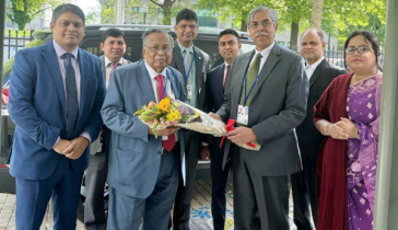 প্রধানমন্ত্রী শেখ হাসিনা ভবিষ্যৎ বাংলাদেশ গড়ার কাজ শুরু করেছেন: অর্থমন্ত্রী