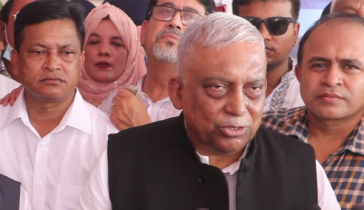 ভিসানীতি নিয়ে সরকার উদ্বিগ্ন নয়: স্বরাষ্ট্রমন্ত্রী