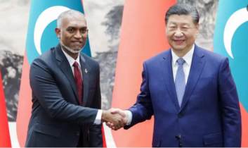 চীনের সঙ্গে মালদ্বীপের প্রতিরক্ষা চুক্তি স্বাক্ষর চীনের সঙ্গে মালদ্বীপের প্রতিরক্ষা চুক্তি স্বাক্ষর