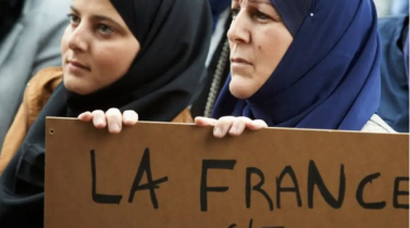 ফ্রান্স ছাড়ছেন মেধাবী মুসলিম পেশাজীবীরা