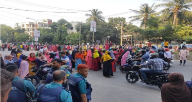 মিরপুরে গার্মেন্ট শ্রমিকদের সড়ক অবরোধ