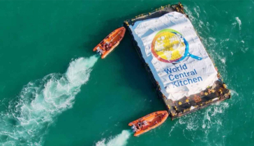 এই প্রথম ত্রাণবাহী জাহাজ ভিড়ল গাজার উপকূলে