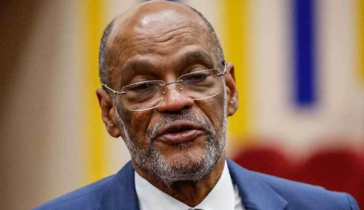 পদত্যাগ করলেন হাইতির প্রধানমন্ত্রী পদত্যাগ করলেন হাইতির প্রধানমন্ত্রী