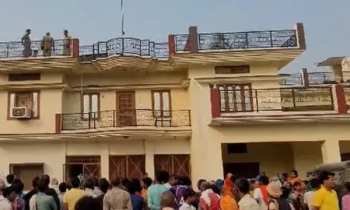 মা স্ত্রী ও তিন সন্তানকে নৃশংসভাবে খুন করে আত্মহত্যা যুবকের