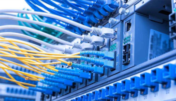 ইন্টারনেটে ধীর গতি, এক মাস চলতে পারে ভোগান্তি ইন্টারনেটে ধীর গতি, এক মাস চলতে পারে ভোগান্তি