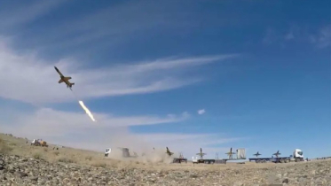 ইসরাইলের পাল্টা হামলার ড্রোনকে আকাশেই ধ্বংস করল ইরান ইসরাইলের পাল্টা হামলার ড্রোনকে আকাশেই ধ্বংস করল ইরান