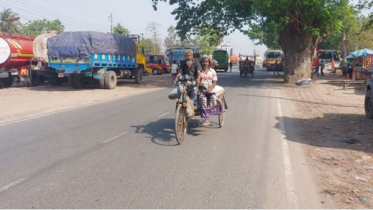 তাপমাত্রায় ৬৮ বছরের রেকর্ড ভাঙল কলকাতা তাপমাত্রায় ৬৮ বছরের রেকর্ড ভাঙল কলকাতা