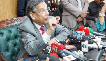 সরকার ড. ইউনূসকে হয়রানি করছে না : আইনমন্ত্রী