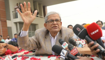 হাসপাতালে চিকিৎসা নিলেন মির্জা ফখরুল 