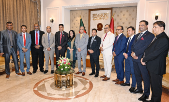 রাষ্ট্রপতির সঙ্গে এনআরবি ওয়ার্ল্ড প্রতিনিধি দলের সাক্ষাৎ রাষ্ট্রপতির সঙ্গে এনআরবি ওয়ার্ল্ড প্রতিনিধি দলের সাক্ষাৎ