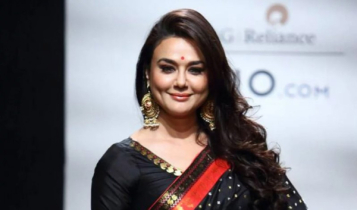 ফিরছেন প্রীতি জিনতা! ফিরছেন প্রীতি জিনতা!