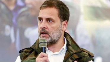 রাহুল গান্ধীকে বহন করা হেলিকপ্টারে তল্লাশি