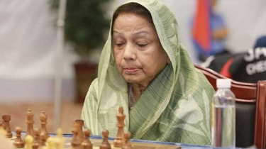 দাবা অলিম্পিয়াডে খেলতে হাঙ্গেরি যাচ্ছেন রানী হামিদ দাবা অলিম্পিয়াডে খেলতে হাঙ্গেরি যাচ্ছেন রানী হামিদ