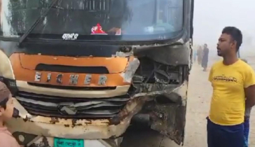 বাসের ধাক্কায় সড়কে ঝরল মা-ছেলের প্রাণ