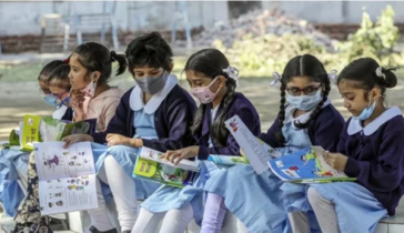 রোববার শিক্ষাপ্রতিষ্ঠান খোলার প্রস্তুতি, শনিবারও হতে পারে ক্লাস