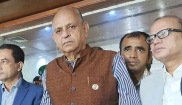 ৩২ জনের কেউই শঙ্কামুক্ত নন: স্বাস্থ্যমন্ত্রী