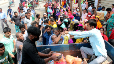 ৭০ টাকায় চিনি, ১০০-তে সয়াবিন তেল দেবে টিসিবি