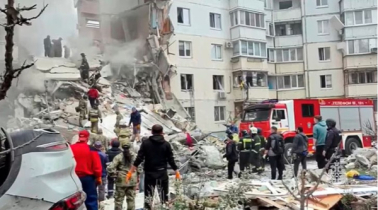 ইউক্রেনের ক্ষেপণাস্ত্র হামলায় নিহত ৭