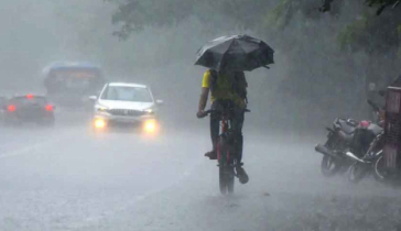 আগামী ৭২ ঘণ্টার মধ্যে যেসব অঞ্চলে ভারী বর্ষণ ও ভূমিধসের আশঙ্কা রয়েছে